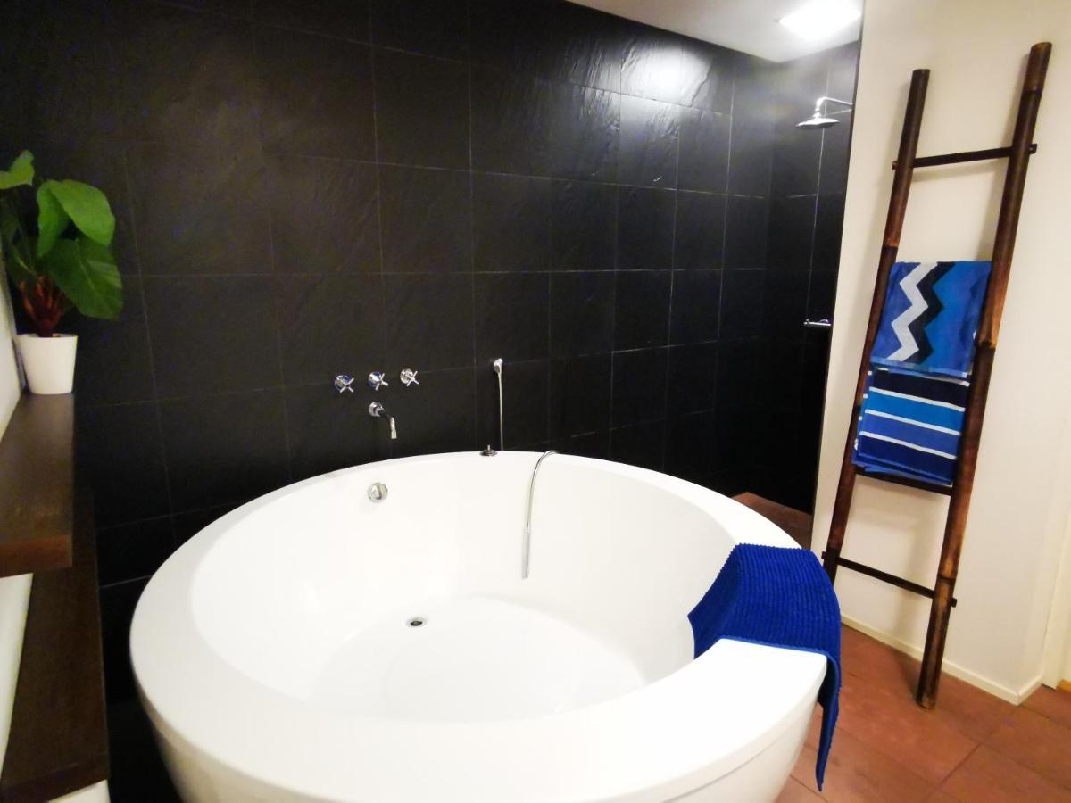 Dt Apartment, Spacious And Free Parking Апартамент